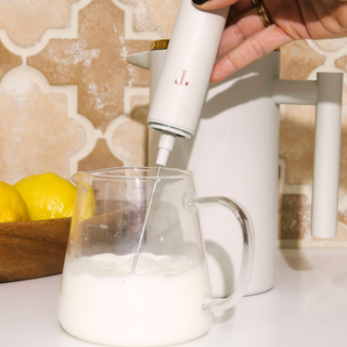 Milk Frother: Pistachio