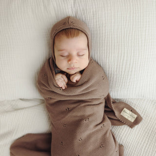 100% Organic Cotton Luxury Organic Blanket + Hat Gift Set: Butter Cream