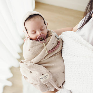 100% Organic Cotton Luxury Organic Blanket + Bonnet Hat Set: Pink
