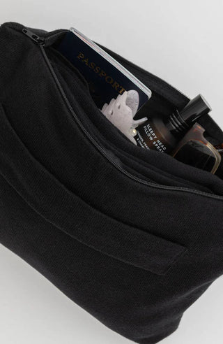 The Carry Pouch 2.0 - Black